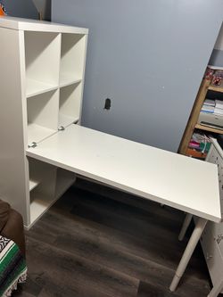 Workstation desk/shelf