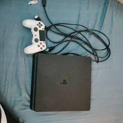Ps4 Slim + Cords + Controller