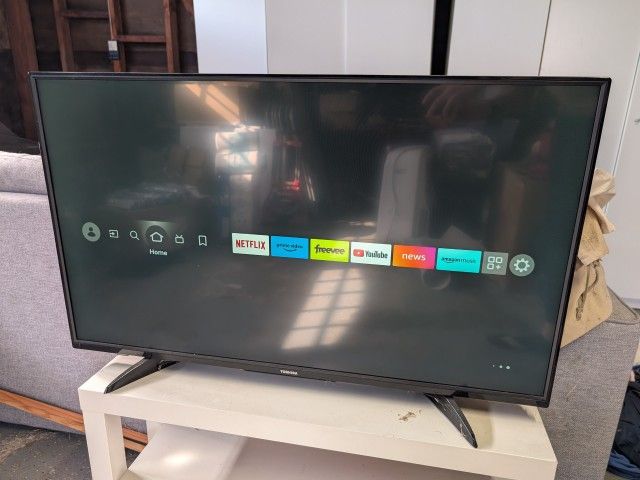 Toshiba 43 Inch Fire TV With Remote