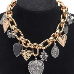 Thick Chain Necklace $15 New In the Box 