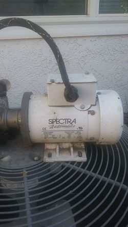 SPECTRA. WATERMAKERS