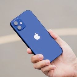 iPhone 12 , Factory Unlocked,  Excellent Condition Like New 