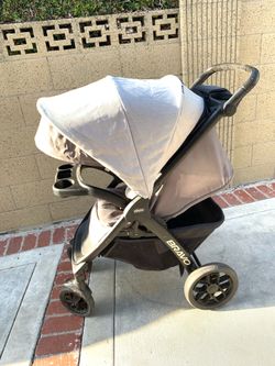 Chicco Bravo LE Quickfold Stroller