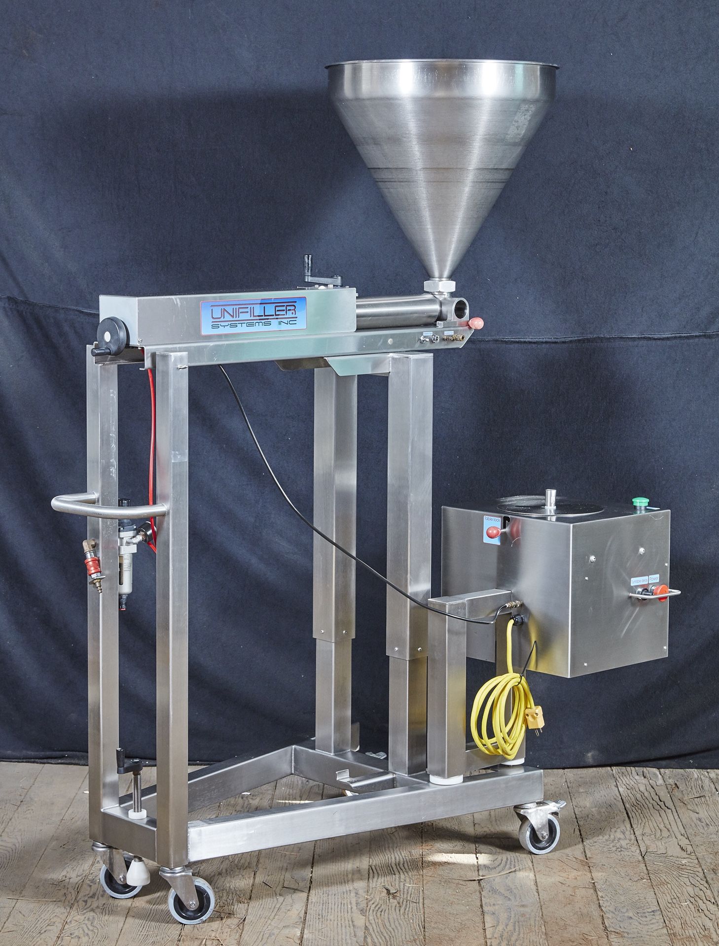 EXCELLENT Unifiller Cake-O-Matic V2 Depositor w/ Hand Nozzle CLEAN