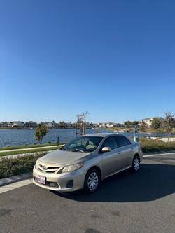 2011 Toyota Corolla LE