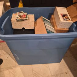 Bin full of cards! Sets and random cards