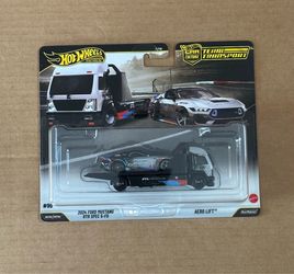 Hot Wheels Premium - Team Transport