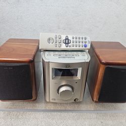 Nice JVC FS 7000 CD Player Radio Auxiliary Input Bookshelf Stereo