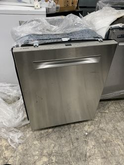 Bosch dishwasher in stainless steel new with 3 racks
