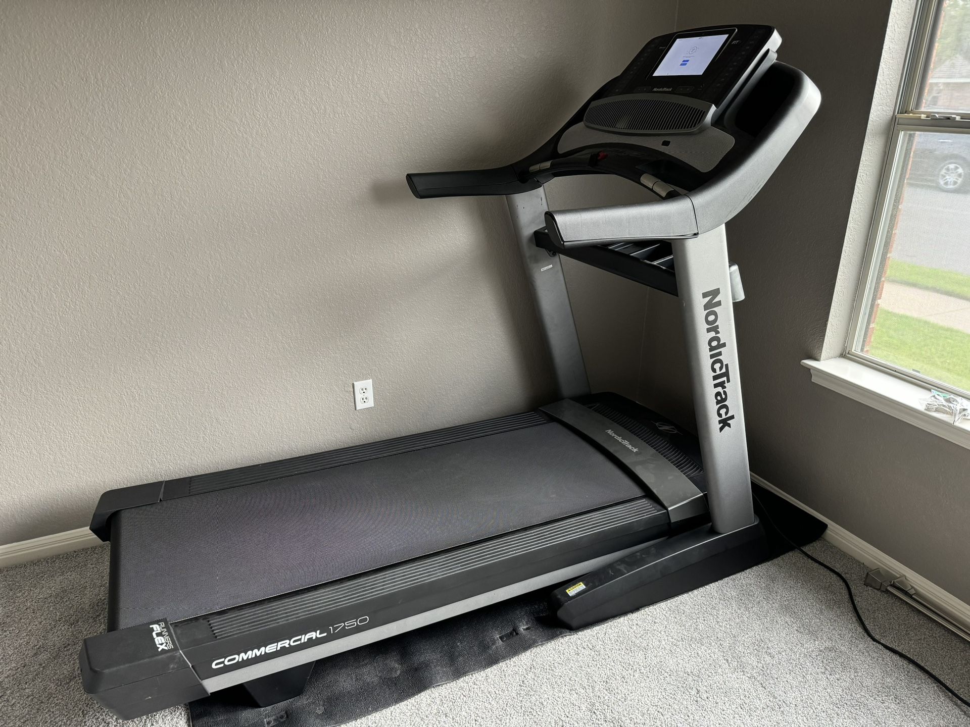 Nordictrack 1750 Treadmill 