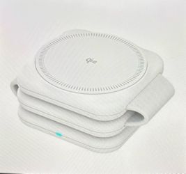 Onn 3-in-1 Wireless Charging pad Foldable w/wall Adapter & Cable