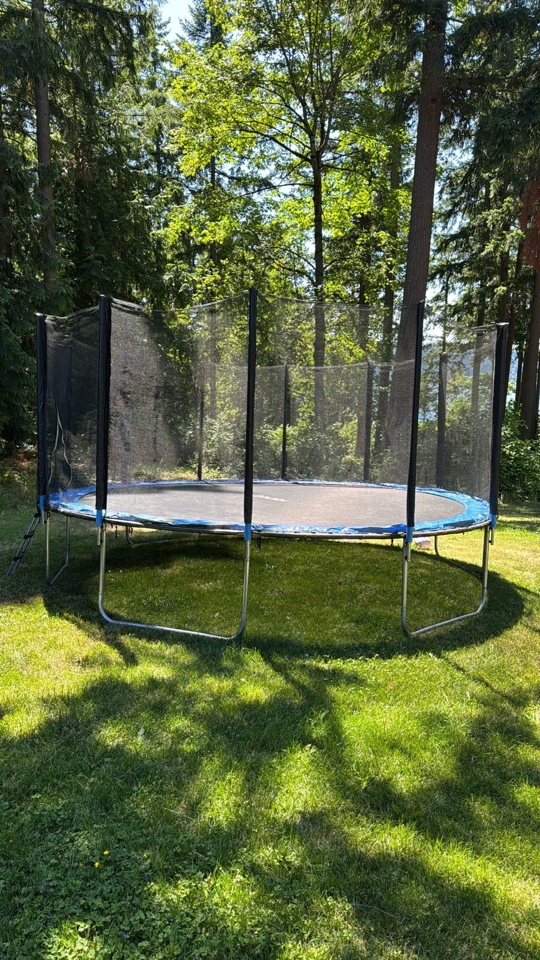 Trampoline