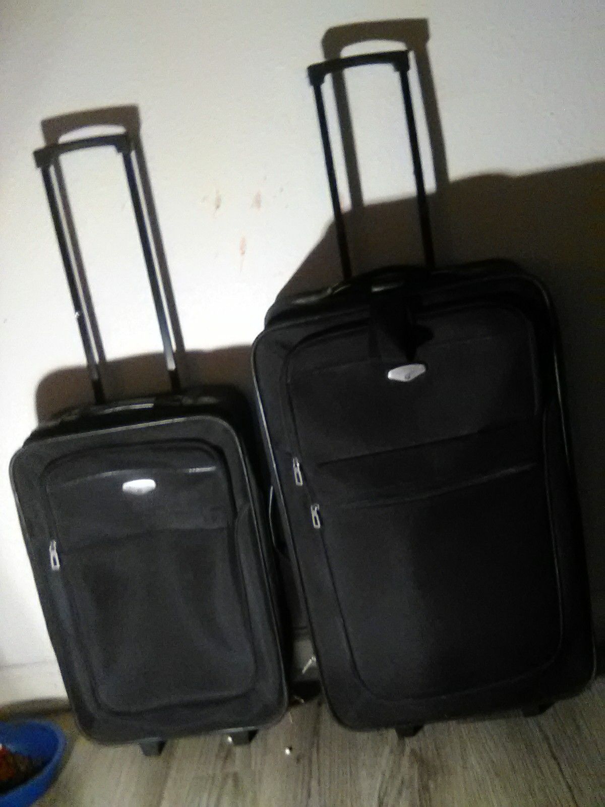 2 piece luggage set