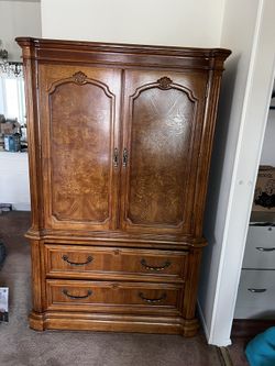 Stand Up Dresser