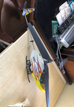 Remote control helicopter