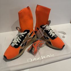 🧡 RARE Reebok + Victoria Beckham Bolton Sock Sneakers 🧡