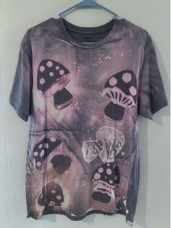 Custom Mushroom Shirt Size:LG