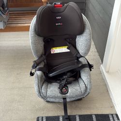 Britax Click Tight Infant/toddler Car Seat