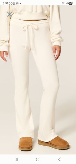 Pantalon abrigador corte bota Hollister