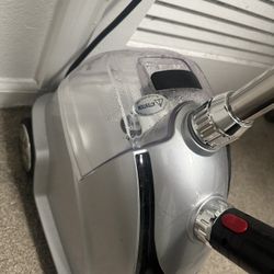 Garments Steamer 