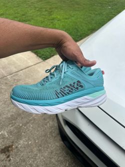 Hoka One One Bondi 7 running shoes in a teal "Aquarelle/Eggshell Blue"