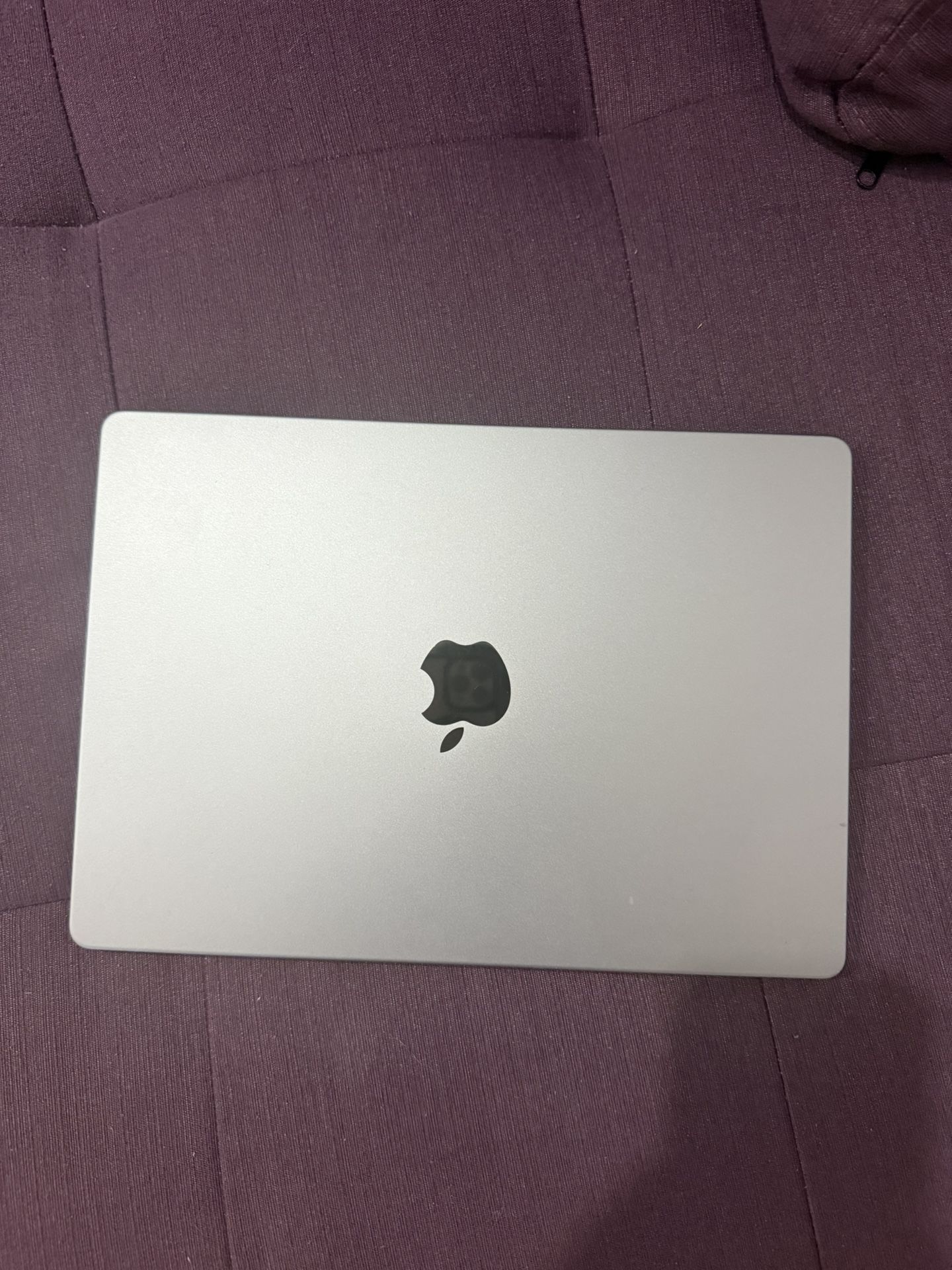 Macbook Pro 14 inch M2 Pro 16GB 512GB