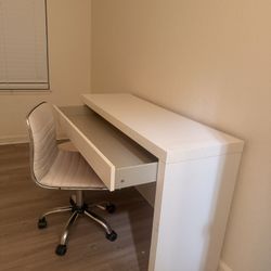 White Desk With Desk Chair 