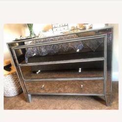 ARHAUS Mirrored Grey 3 Drawer Chest…33” Height By 42” Width By 20” Deep… (GLASS ON TOP IS A LITTLE DAMAGED ON ONE CORNER) High Quality/Furniture/Very 