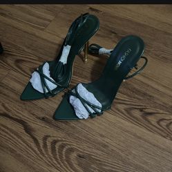 Fashion Nova Heels 2 Pairs Brand New