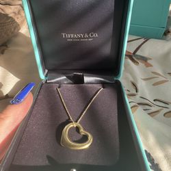 Tiffany & Co Elsa Peretti Open Heart Necklace Medium 18k Gold 
