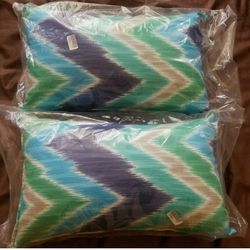 New Set of 2 Jiti Chevron 12x20 Outdoor Decorative Pillows