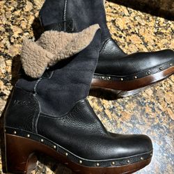 Ugg Boots Sz 9
