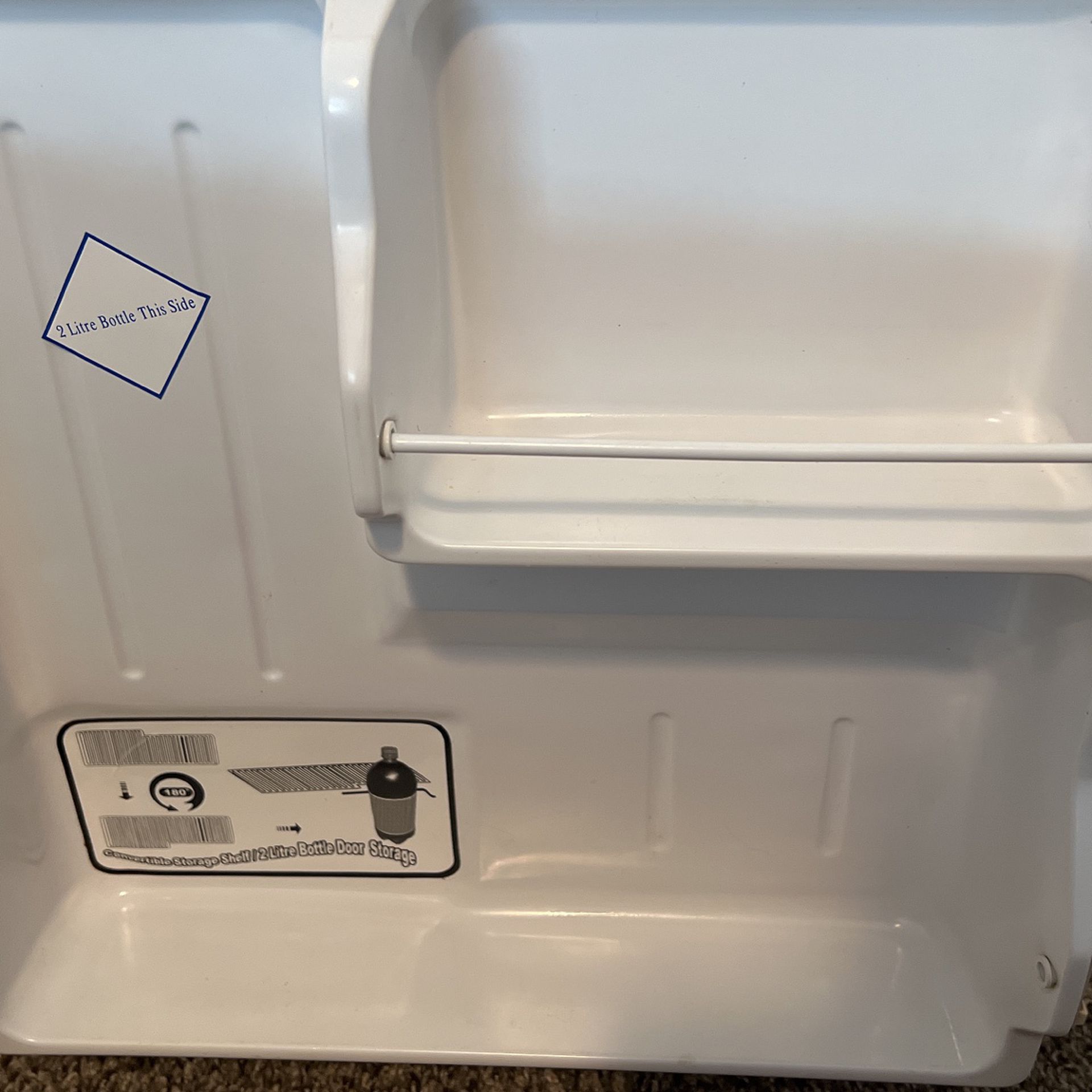 Krib Bling 3.5 Cu.ft Compact Refrigerator for Sale in Upland, CA - OfferUp