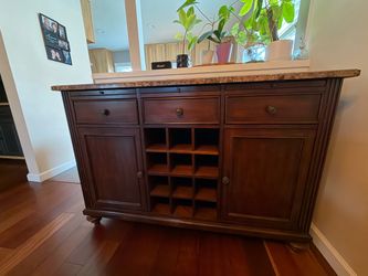 Hutch / Buffet Sideboard