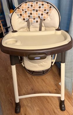 Graco Baby High Chair with Tray
