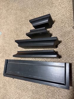 Wall mount shelves set