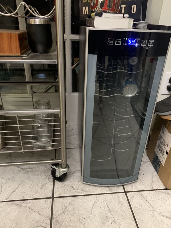 Wine cooler for Sale in Miami, FL OfferUp