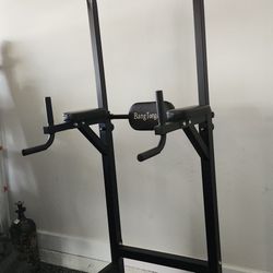 PULL UP BAR $100 PICKUP ONLY