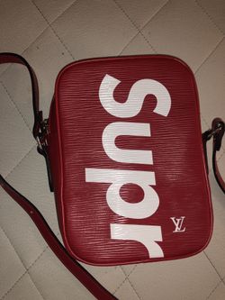 Louis Vuitton X Supreme keychain luggage tag for Sale in Phoenix, AZ -  OfferUp