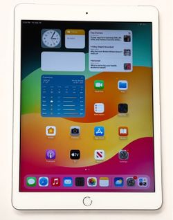 Apple iPad 7 7th Gen 32GB 10.2” Wi-Fi + UNLOCKED Cellular Tablet