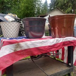 Small Medium And Large Ceramic Pots