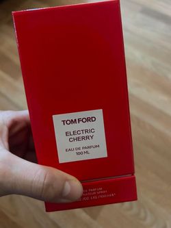 🍒 Tom Ford Electric Cherry – Inspired Fragrance