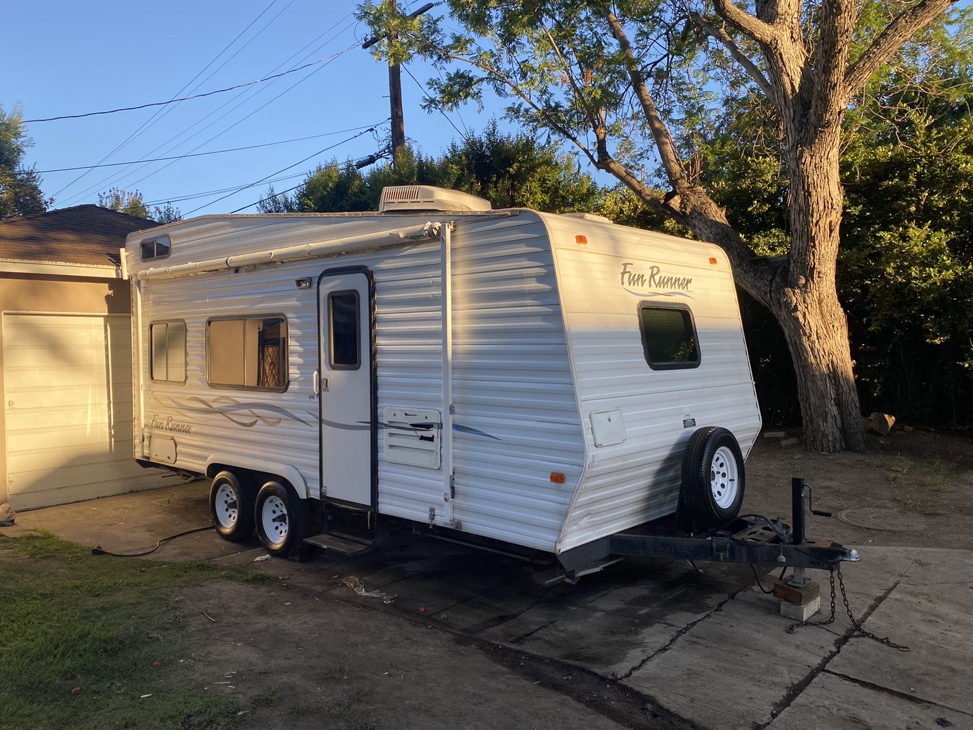 2004 21FT Fun Runner By Carson Toy Hauler Travel Trailer