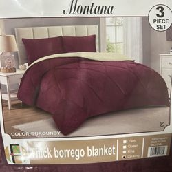 Warm Blankets For This Cold 🥶 Weather