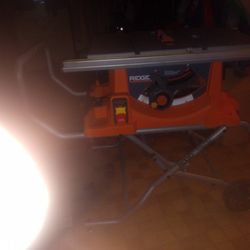 Use Portable Table Saw