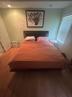 King size bed with mattress