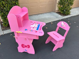 Hello Kitty Kids Desk & Chair Set with Storage – Pink