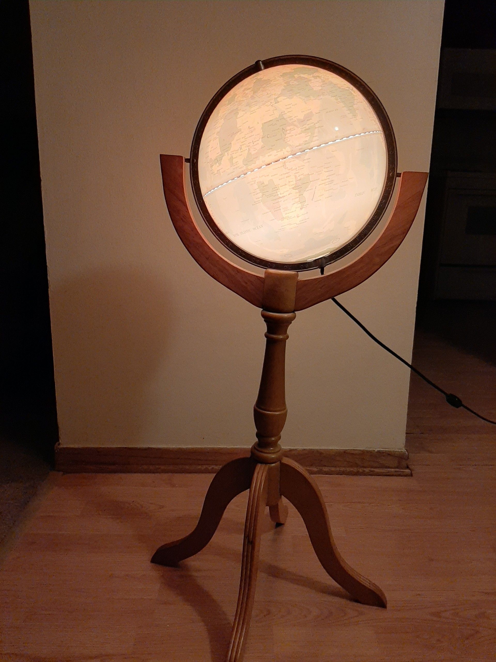 World Globe Floor Lamp