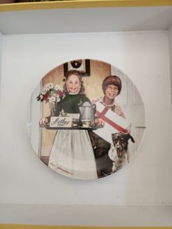 Collectible plate
