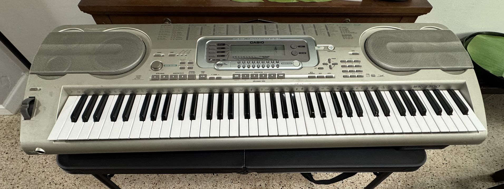 Casio WK-3300 Digital Keyboard Workstation